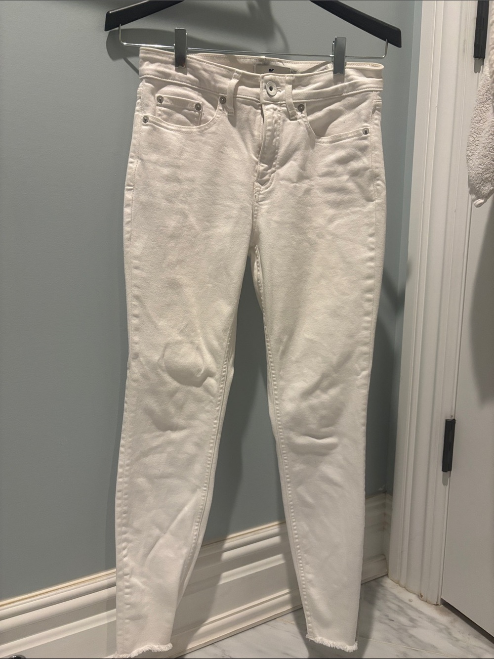 Vineyard Vines White high rise Skinny Jeans